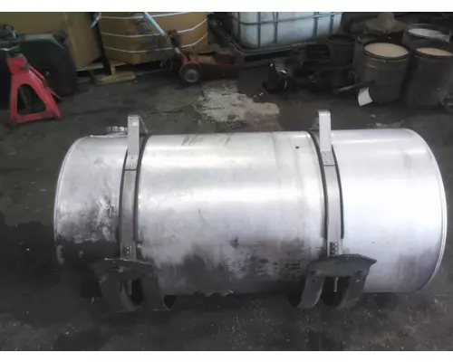 KENWORTH T680 FUEL TANK