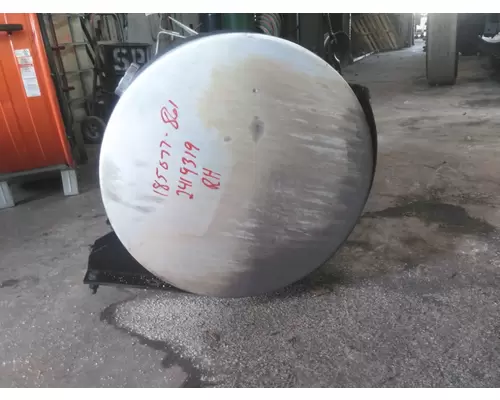 KENWORTH T680 FUEL TANK