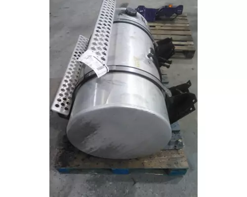 KENWORTH T680 FUEL TANK