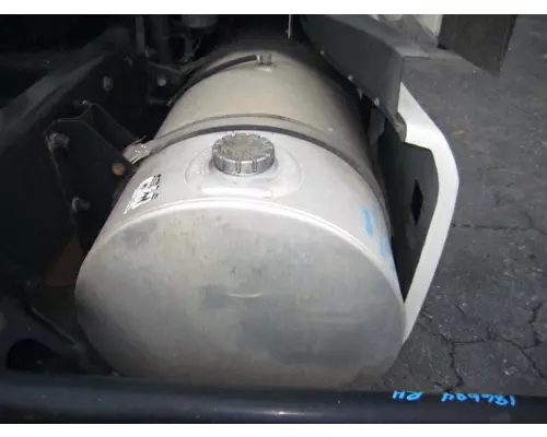 KENWORTH T680 FUEL TANK