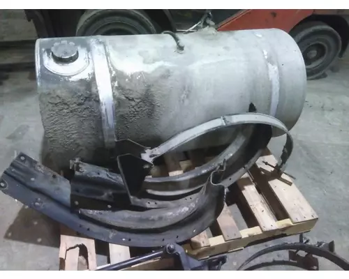 KENWORTH T680 FUEL TANK