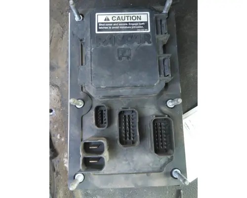 KENWORTH T680 FUSE BOX