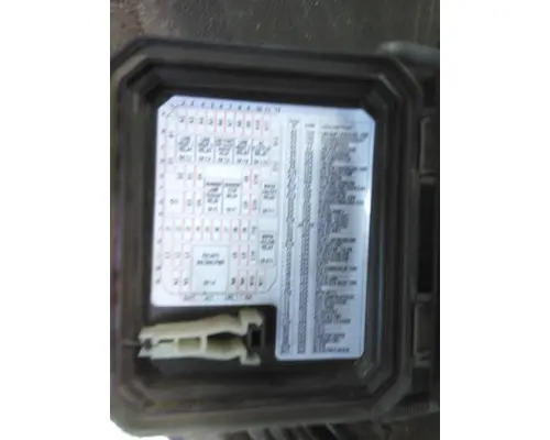 KENWORTH T680 FUSE BOX