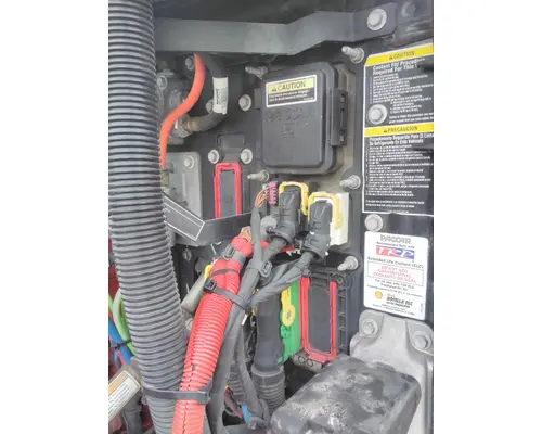 KENWORTH T680 FUSE BOX