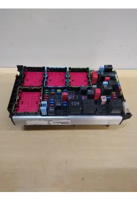 KENWORTH T680 FUSE BOX