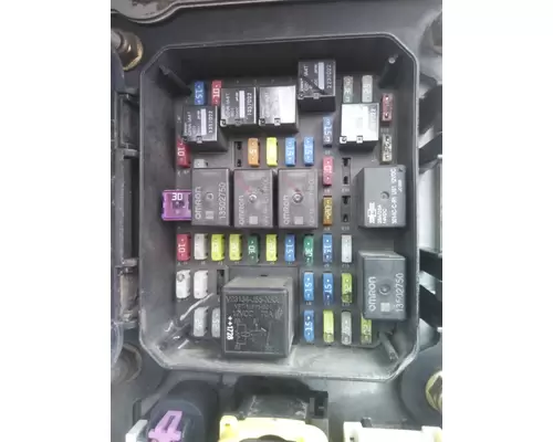 KENWORTH T680 FUSE BOX