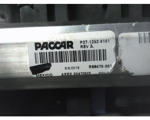 KENWORTH T680 FUSE BOX