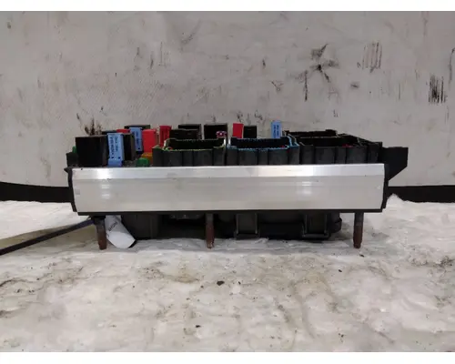 KENWORTH T680 FUSE BOX