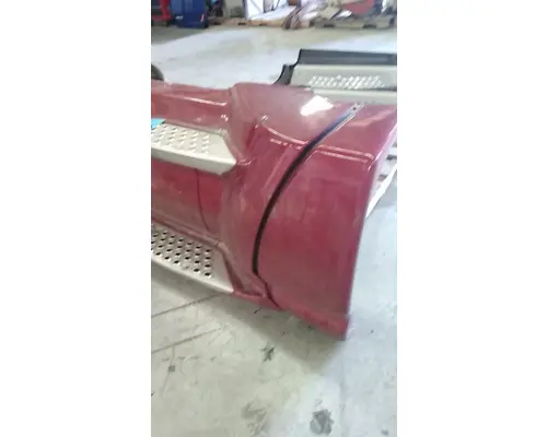 KENWORTH T680 Fairing, Side