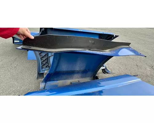 KENWORTH T680 Fairing, Side