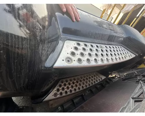 KENWORTH T680 Fairing, Side