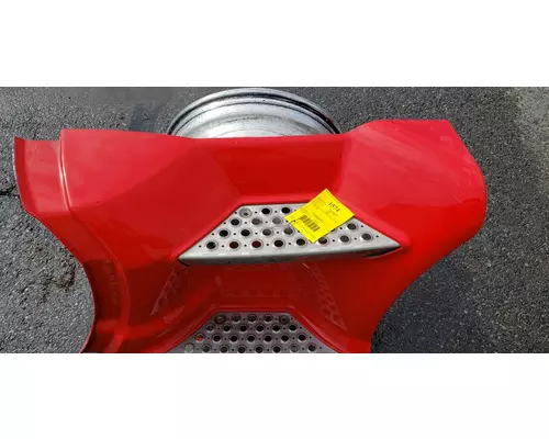 KENWORTH T680 Fairing, Side