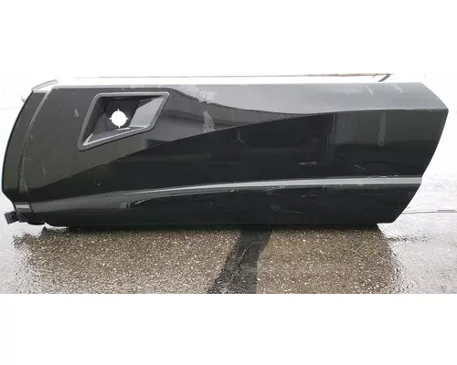 KENWORTH T680 Fairing, Side