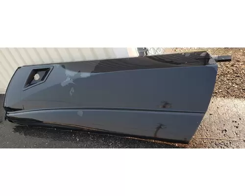 KENWORTH T680 Fairing, Side