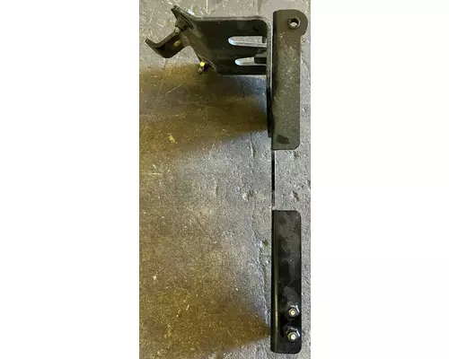 KENWORTH T680 Fairing Bracket
