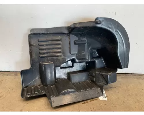 KENWORTH T680 Fender Extension