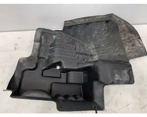 KENWORTH T680 Fender Extension