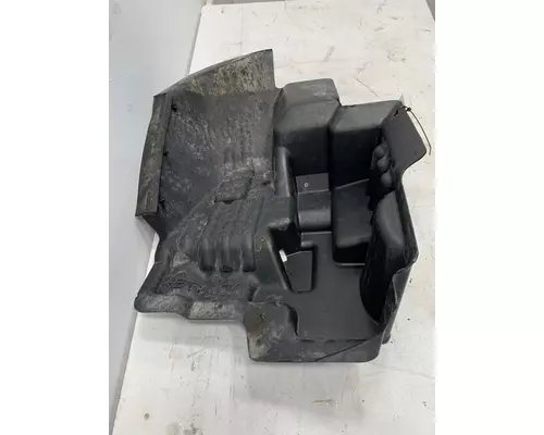 KENWORTH T680 Fender Extension