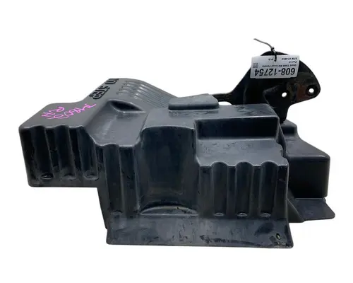 KENWORTH T680 Fender Extension