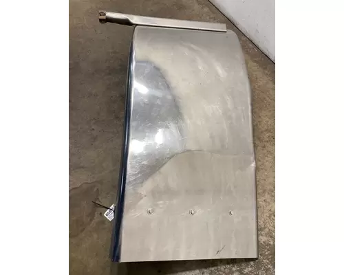 KENWORTH T680 Fender Extension