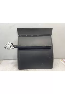 KENWORTH T680 Fender Extension