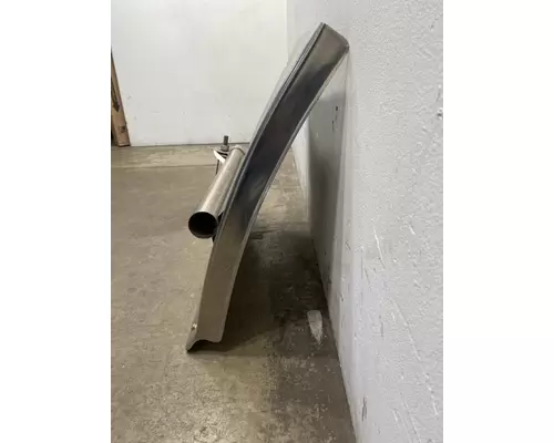 KENWORTH T680 Fender Extension