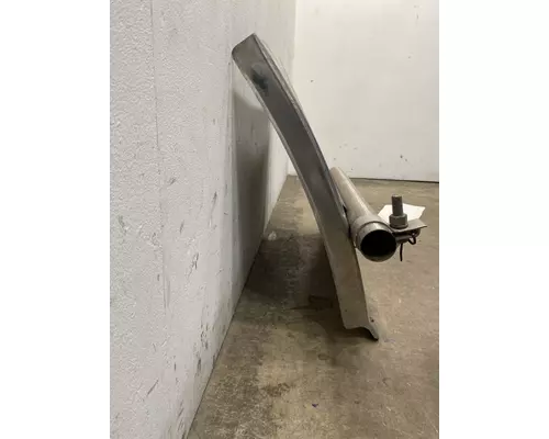 KENWORTH T680 Fender Extension