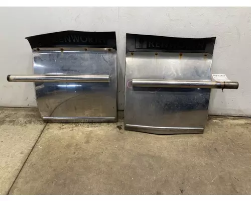 KENWORTH T680 Fender Extension