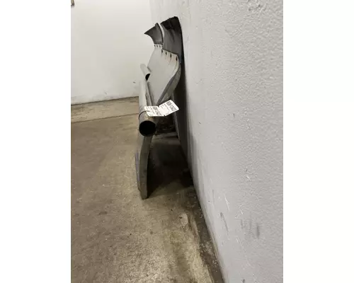 KENWORTH T680 Fender Extension