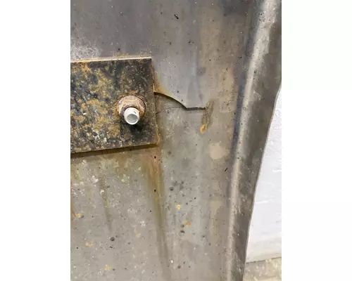 KENWORTH T680 Fender Extension