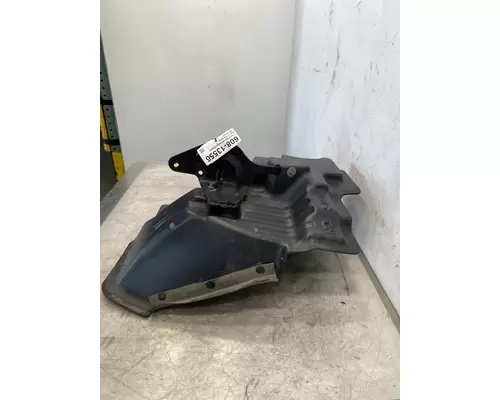 KENWORTH T680 Fender Extension