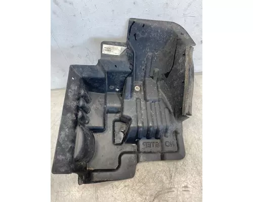 KENWORTH T680 Fender Extension