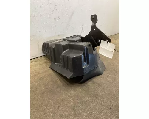 KENWORTH T680 Fender Extension