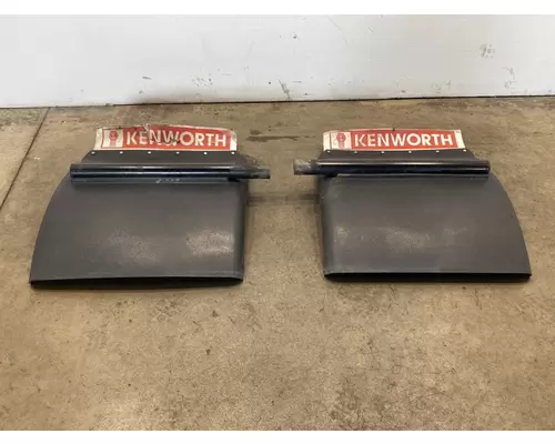 KENWORTH T680 Fender Extension