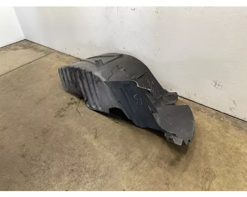 KENWORTH T680 Fender Extension