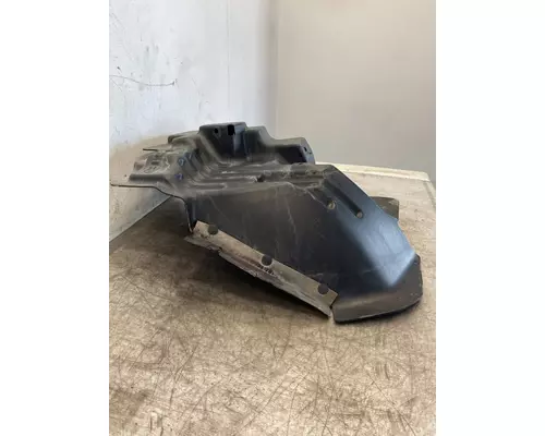 KENWORTH T680 Fender Extension