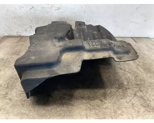 KENWORTH T680 Fender Extension