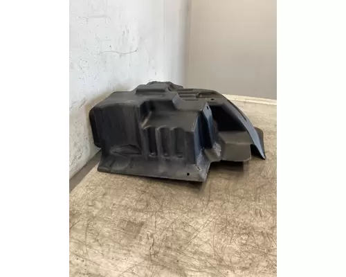 KENWORTH T680 Fender Extension