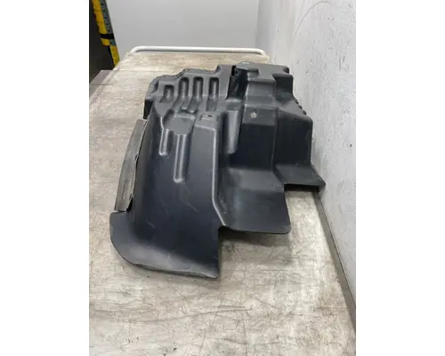 KENWORTH T680 Fender Extension