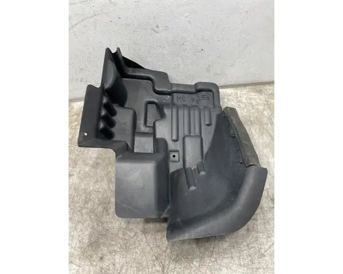 KENWORTH T680 Fender Extension