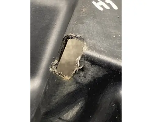 KENWORTH T680 Fender Extension