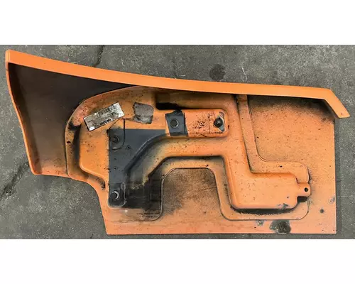 KENWORTH T680 Fender Extension