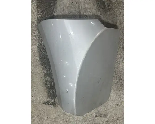 KENWORTH T680 Fender Extension