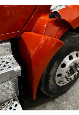KENWORTH T680 Fender Extension