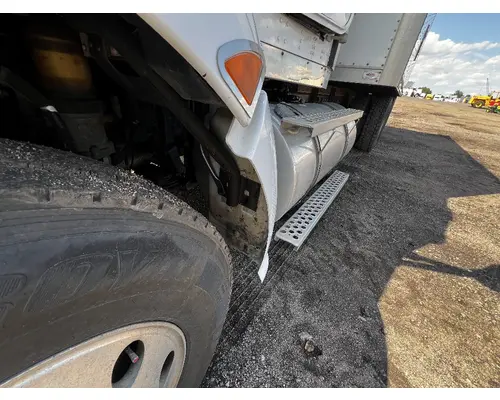 KENWORTH T680 Fender Extension