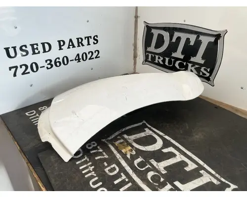 KENWORTH T680 Fender Extension