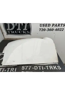 KENWORTH T680 Fender Extension