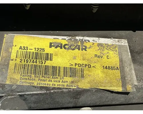 KENWORTH T680 Fender Extension