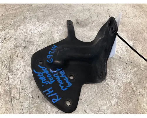 KENWORTH T680 Fender