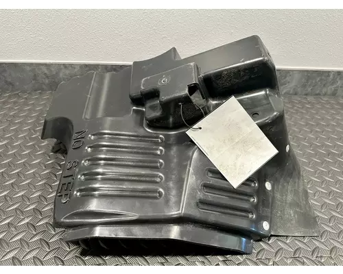 KENWORTH T680 Fender